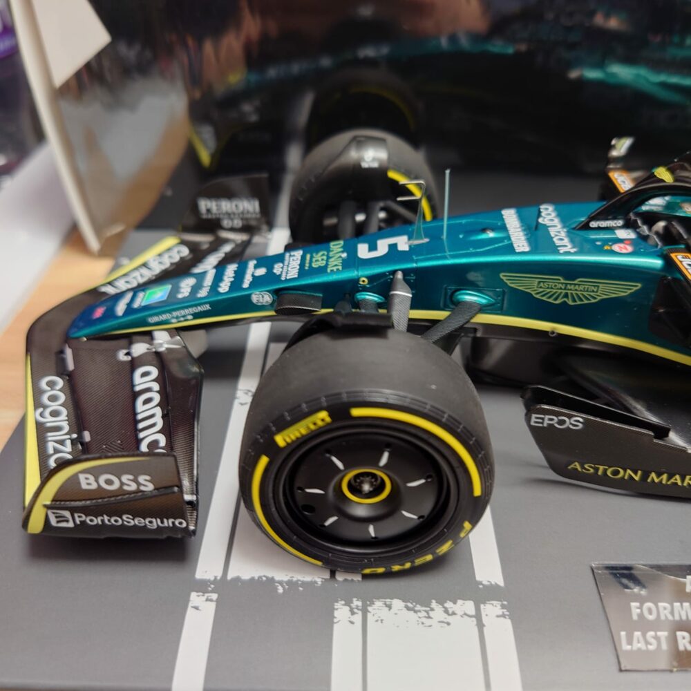 Minichamps Sebastian Vettel 2022 Abu Dhabi GP Last Race 3 | IG Studio