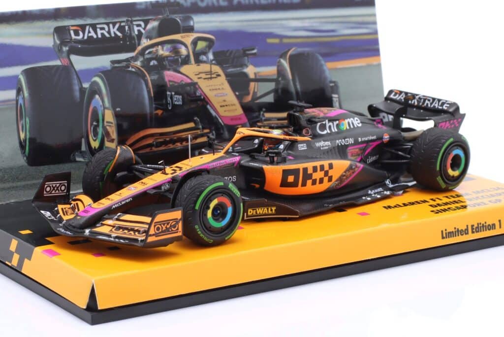 Minichamps Daniel Ricciardo 2022 Singapore GP Future Mode Special Livery 1 | IG Studio